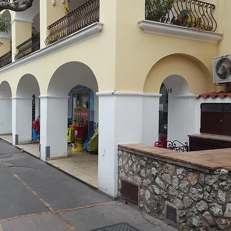 La Casetta Apartament Capri